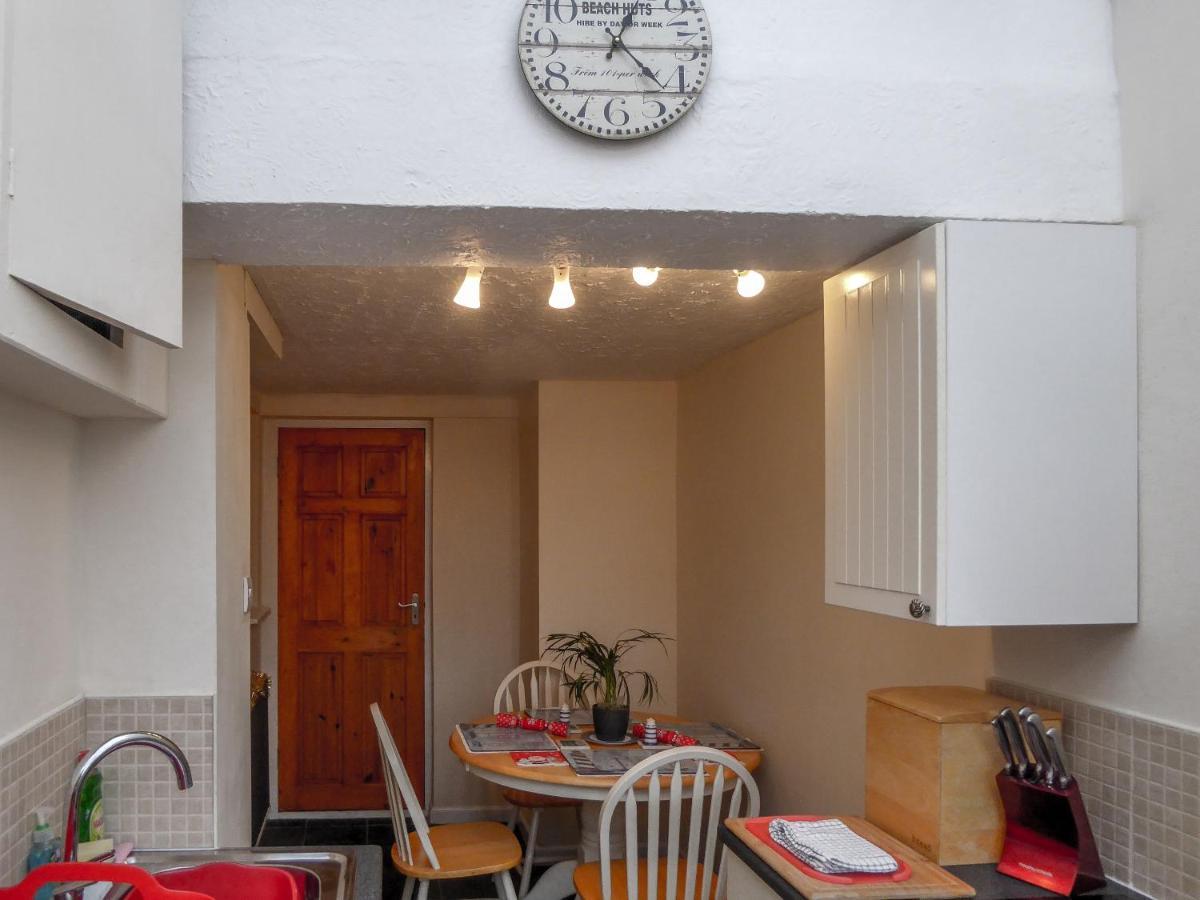 Looe Self Catering Apartment Exterior photo