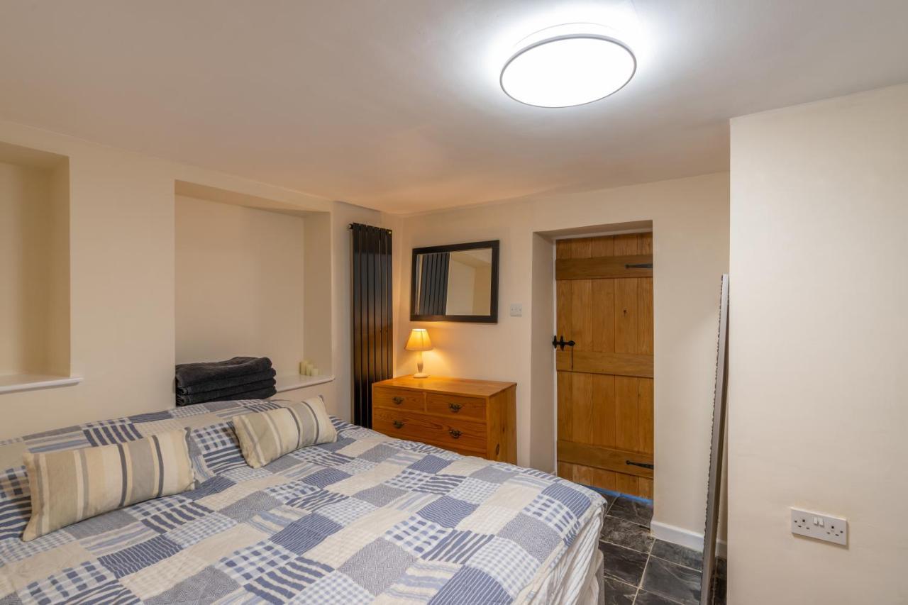 Looe Self Catering Apartment Exterior photo